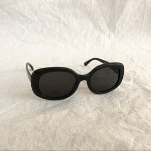 Oval sunglasses